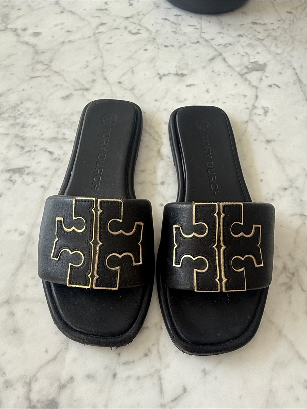 Tory Burch Black Leather Slide Sandals with Gold Logo Detail sz 7